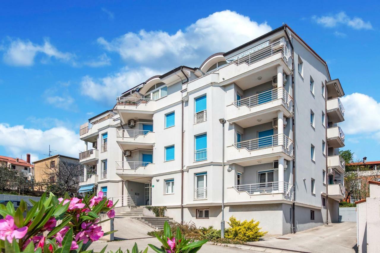 Apartment Lungomare PUY Exterior foto